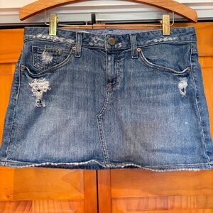 Gap Distressed Mini Jean Skirt Size 27/4, Y2K Style